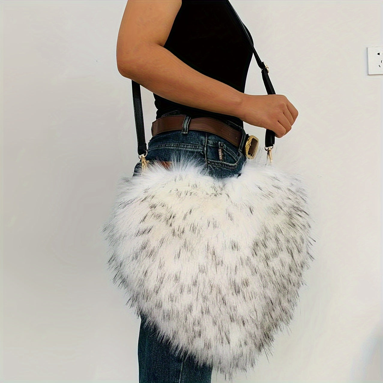 Y2K Fluffy Crossbody Bag - Heart Shaped Novelty Trendy Handbag & Purse